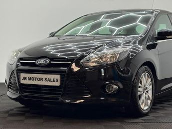 Ford Focus 1.6 TDCi Titanium Navigator Euro 5 (s/s) 5dr
