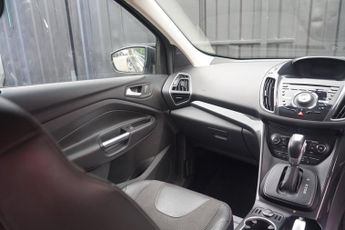 Ford Kuga 2.0 TDCi Titanium SUV 5dr Diesel Powershift AWD Euro 6 (s/s) (18
