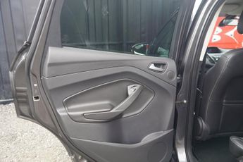 Ford Kuga 2.0 TDCi Titanium SUV 5dr Diesel Powershift AWD Euro 6 (s/s) (18
