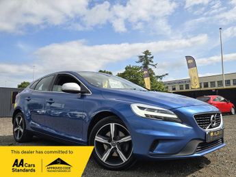 Volvo V40 2.0 T2 GPF R-Design Nav Plus Hatchback 5dr Petrol Manual Euro 6 
