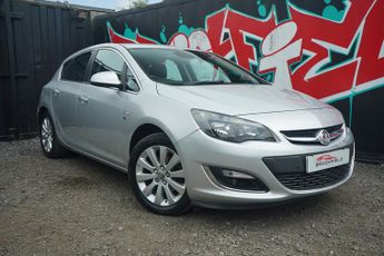 Vauxhall Astra 2.0 CDTi Elite Hatchback 5dr Diesel Auto Euro 5 (165 ps)