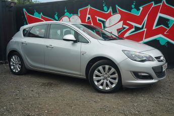 Vauxhall Astra 2.0 CDTi Elite Hatchback 5dr Diesel Auto Euro 5 (165 ps)