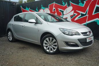 Vauxhall Astra 2.0 CDTi Elite Hatchback 5dr Diesel Auto Euro 5 (165 ps)