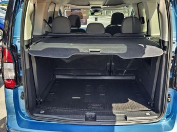 Ford Tourneo Connect 2.0 EcoBlue Active MPV 5dr Diesel DCT Euro 6 (s/s) (122 ps)