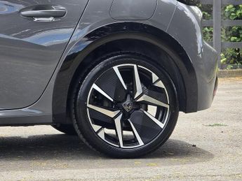 Peugeot 208 1.2 GT Hatchback 5dr Petrol Hybrid e-DSC6 Euro 6 (s/s) (136 ps)