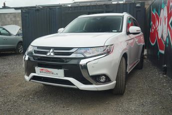 Mitsubishi Outlander 2.0h 12kWh 4hs SUV 5dr Petrol Plug-in Hybrid CVT 4WD Euro 6 (s/s