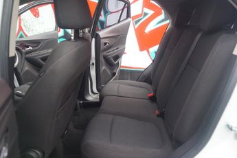 Vauxhall Mokka X 1.4i Turbo Active SUV 5dr Petrol Auto Euro 6 (140 ps)