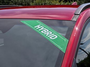 Hyundai Kona 1.6 h-GDi Premium SUV 5dr Petrol Hybrid DCT Euro 6 (s/s) (141 ps