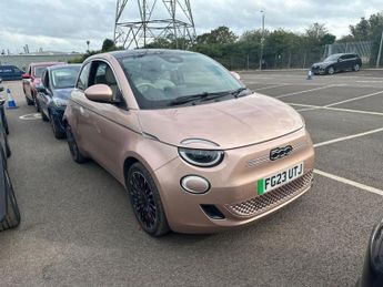 Fiat 500e 42kWh La Prima Hatchback 3dr Electric Auto (118 ps)