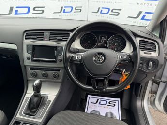 Volkswagen Golf 1.6 TDI BlueMotion Tech SE Estate 5dr Diesel DSG Euro 5 (s/s) (1