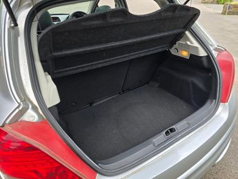 Peugeot 207 1.6 VTi Allure Hatchback 5dr Petrol Tiptronic Euro 5 (120 ps)