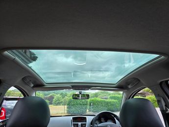 Peugeot 207 1.6 VTi Allure Hatchback 5dr Petrol Tiptronic Euro 5 (120 ps)