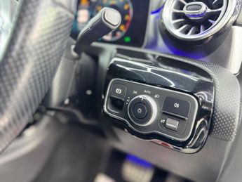 Mercedes-Benz A Class 1.3 A180 AMG Line (Premium) 7G-DCT Euro 6 (s/s) 5dr