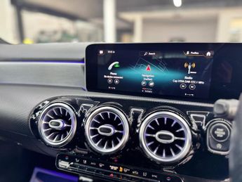 Mercedes-Benz A Class 1.3 A180 AMG Line (Premium) 7G-DCT Euro 6 (s/s) 5dr