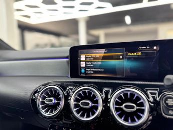 Mercedes-Benz A Class 1.3 A180 AMG Line (Premium) 7G-DCT Euro 6 (s/s) 5dr