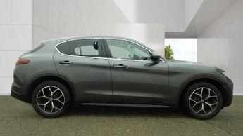 Alfa Romeo Stelvio 2.2 TD Lusso Ti Auto Q4 AWD Euro 6 (s/s) 5dr