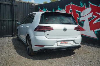 Volkswagen Golf 2.0 TSI BlueMotion Tech R Hatchback 5dr Petrol DSG 4Motion Euro 
