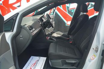Volkswagen Golf 2.0 TSI BlueMotion Tech R Hatchback 5dr Petrol DSG 4Motion Euro 