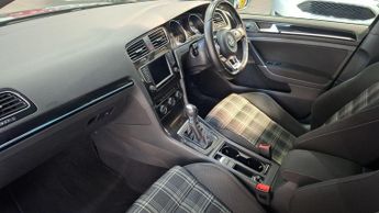 Volkswagen Golf 2.0 TDI BlueMotion Tech GTD DSG Euro 6 (s/s) 5dr