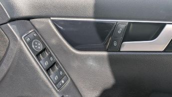 Mercedes-Benz C Class 2.1 C220 CDI BlueEfficiency Executive SE G-Tronic+ Euro 5 (s/s) 