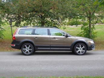 Volvo XC70 2.0 D3 SE Lux Estate 5dr Diesel Geartronic Euro 5 (163 ps)
