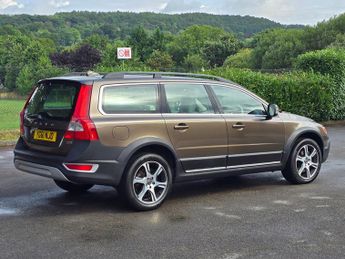 Volvo XC70 2.0 D3 SE Lux Estate 5dr Diesel Geartronic Euro 5 (163 ps)