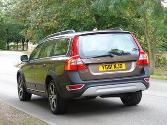 Volvo XC70 2.0 D3 SE Lux Estate 5dr Diesel Geartronic Euro 5 (163 ps)