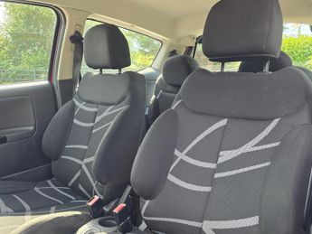 Citroen C2 1.6 16V VTR Hatchback 3dr Petrol Sensodrive Euro 4 (110 ps)