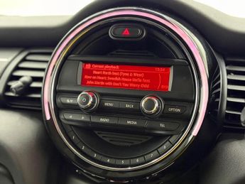 MINI Hatch 1.5 Cooper D Auto Euro 6 (s/s) 5dr