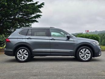 Volkswagen Tiguan Allspace 1.5 TSI Life SUV 5dr Petrol DSG Euro 6 (s/s) (150 ps)