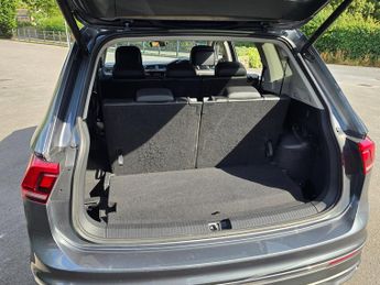Volkswagen Tiguan Allspace 1.5 TSI Life SUV 5dr Petrol DSG Euro 6 (s/s) (150 ps)