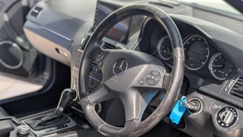 Mercedes-Benz C Class 1.8 C180K Elegance Auto Euro 4 4dr