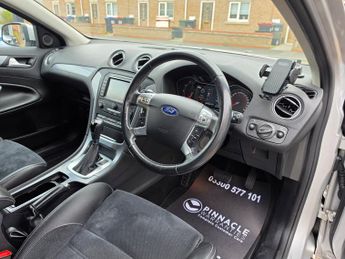 Ford Mondeo 2.0 TDCi Titanium X Business Edition Hatchback 5dr Diesel Powers
