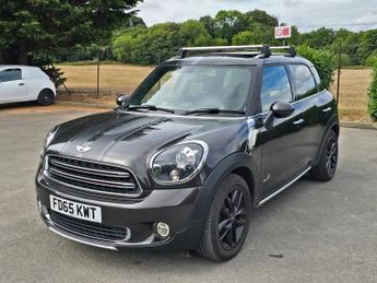 MINI Countryman 2.0 Cooper D SUV 5dr Diesel Auto ALL4 Euro 5 (112 ps)
