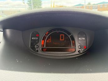 Renault Grand Modus 1.6 VVT Dynamique Auto Euro 4 5dr