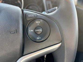 Honda Jazz 1.3 i-VTEC SE Navi Hatchback 5dr Petrol CVT Euro 6 (s/s) (102 ps