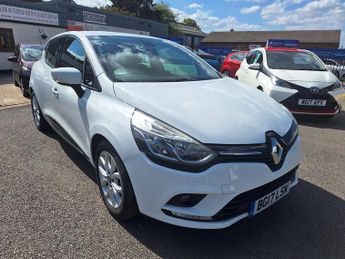Renault Clio 1.2 16V Dynamique Nav Hatchback 5dr Petrol Manual Euro 6 (75 ps)