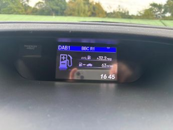 Honda CR-V 2.0 i-VTEC SE SUV 5dr Petrol Auto 4WD Euro 5 (155 ps)