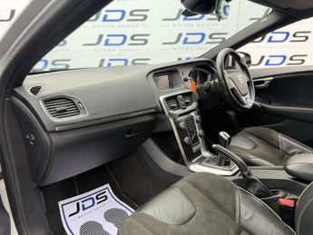 Volvo V40 1.6 D2 R-Design Hatchback 5dr Diesel Manual Euro 5 (s/s) (115 ps
