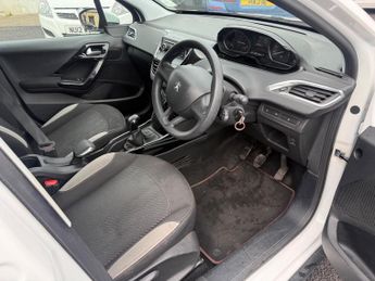 Peugeot 2008 1.2 PureTech Access (a/c) Euro 6 5dr