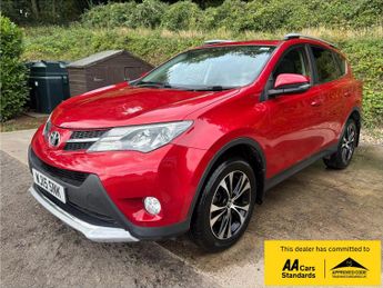 Toyota RAV4 2.0 D-4D Invincible SUV 5dr Diesel Manual 4WD Euro 5 (s/s) (124 