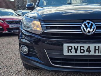 Volkswagen Tiguan 2.0 TDI BlueMotion Tech Match SUV 5dr Diesel DSG 4WD Euro 5 (s/s