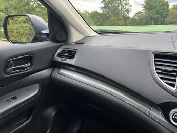Honda CR-V 2.0 i-VTEC EX SUV 5dr Petrol Auto 4WD Euro 6 (155 ps)