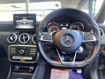 Mercedes-Benz A Class 2.1 A200d AMG Line (Premium Plus) 7G-DCT Euro 6 (s/s) 5dr
