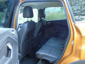 Ford Kuga 2.0 TDCi Titanium SUV 5dr Diesel Powershift AWD Euro 6 (s/s) (18