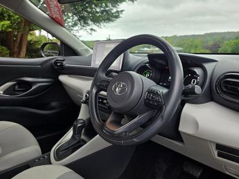 Toyota Yaris 1.5 VVT-h Excel Hatchback 5dr Petrol Hybrid E-CVT Euro 6 (s/s) (