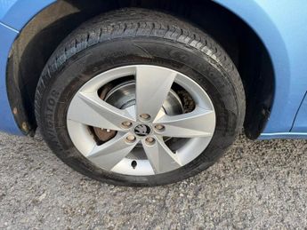 Skoda Fabia 1.2 SE Hatchback 5dr Petrol Manual Euro 5 (69 ps)