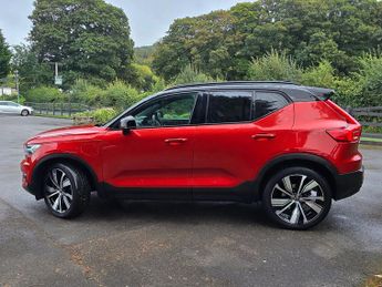 Volvo XC40 1.5h T5 Twin Engine Recharge 10.7kWh R-Design Pro SUV 5dr Petrol