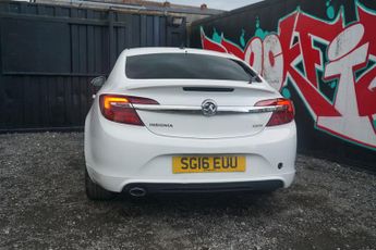 Vauxhall Insignia 1.6 CDTi SRi VX Line Nav Hatchback 5dr Diesel Manual Euro 6 (s/s