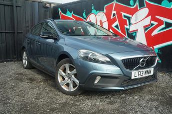 Volvo V40 Cross Country 2.0 D3 Lux Nav Hatchback 5dr Diesel Manual Euro 5 (s/s) (150 ps)